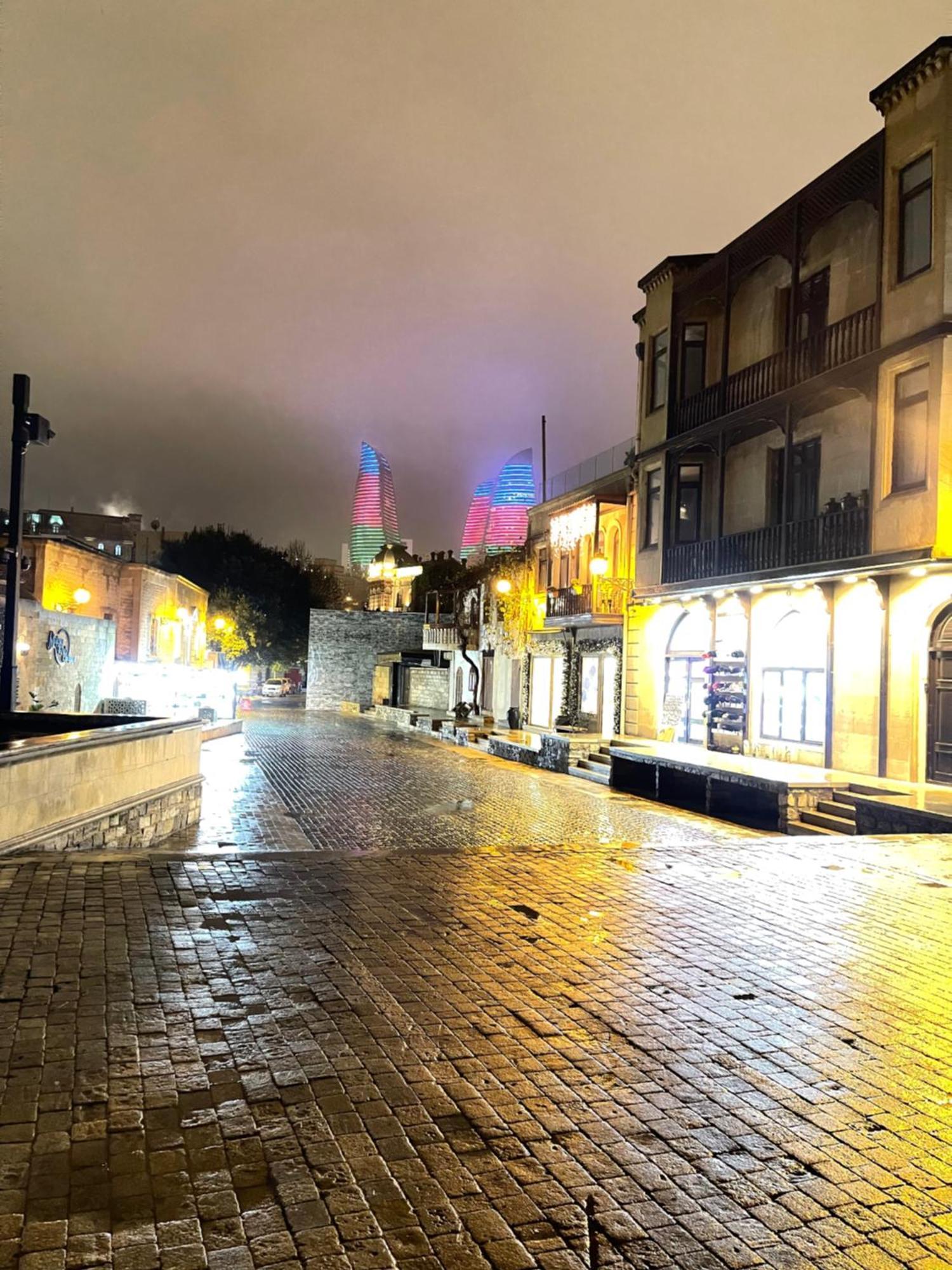 Luxury Old City Apartment Baku Bagian luar foto